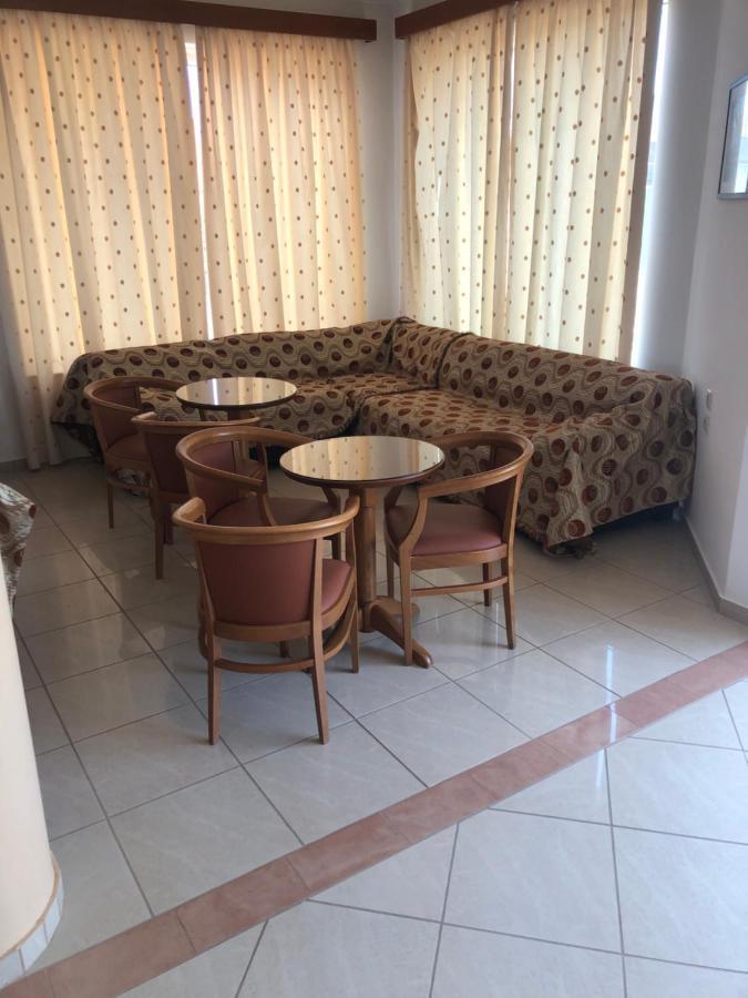 Dimitris Apartments Платаньяс Экстерьер фото